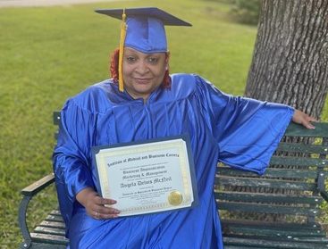 Angela McNeil